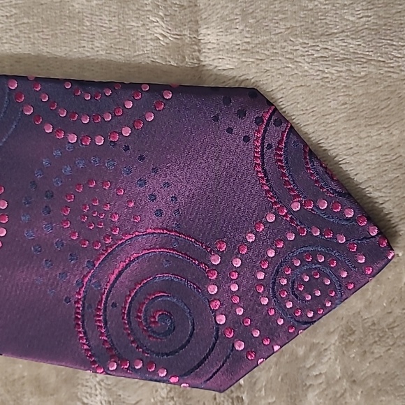 Paul Smith Men's Tie - Picture 2 of 6